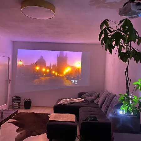 Tree House Apartment